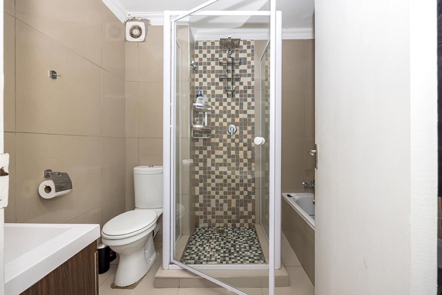 2 Bedroom Property for Sale in Klipkop Western Cape